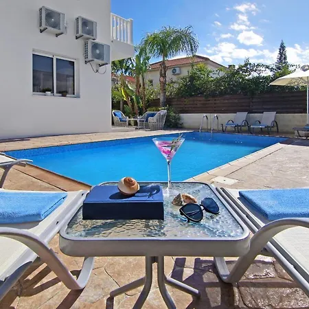 Nissi Dreams Villa