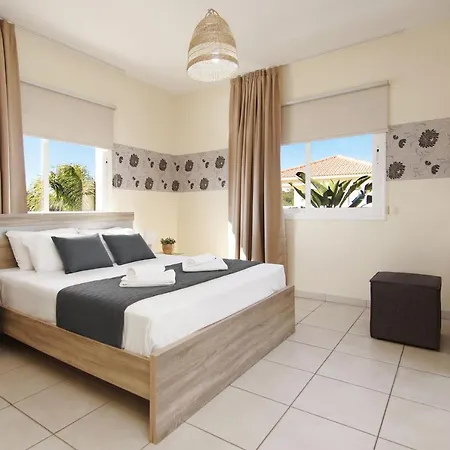 Villa Nissi Dreams