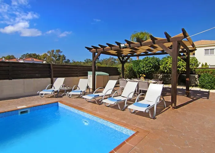 Villa Nissi Dreams *